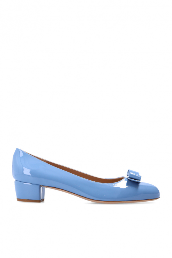 salvatore sandal Ferragamo ‘Vara’ pumps